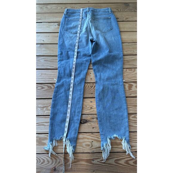 NWT L’Agence High Rise Desert Distressed jeans Size 27 Women’s Blue High Line - Picture 8 of 11
